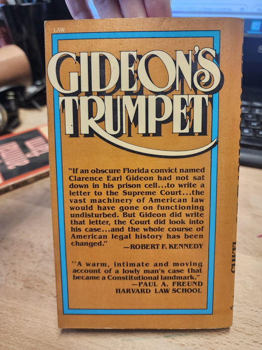Gideon's Trumpet, Anthony Lewis, 1966, Vintage paperback