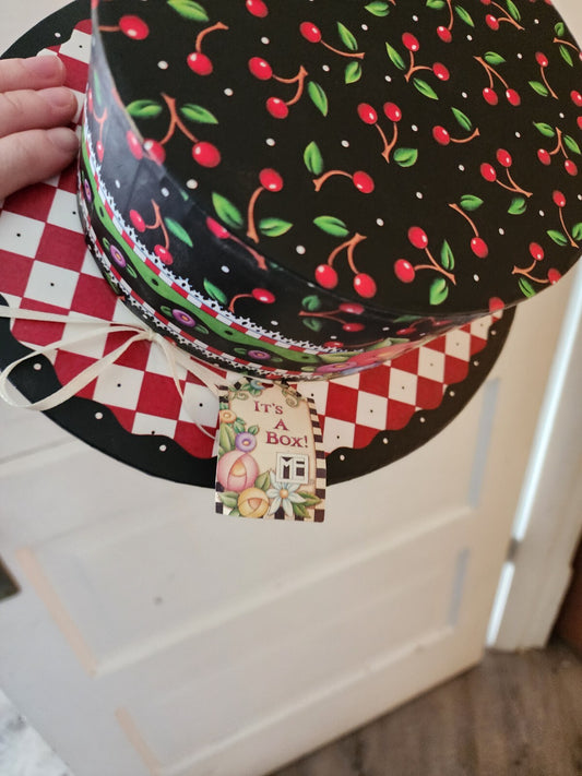 Gift Box by Mary Engelbreit 2000 Hat Shaped Gift Box - VG Condition