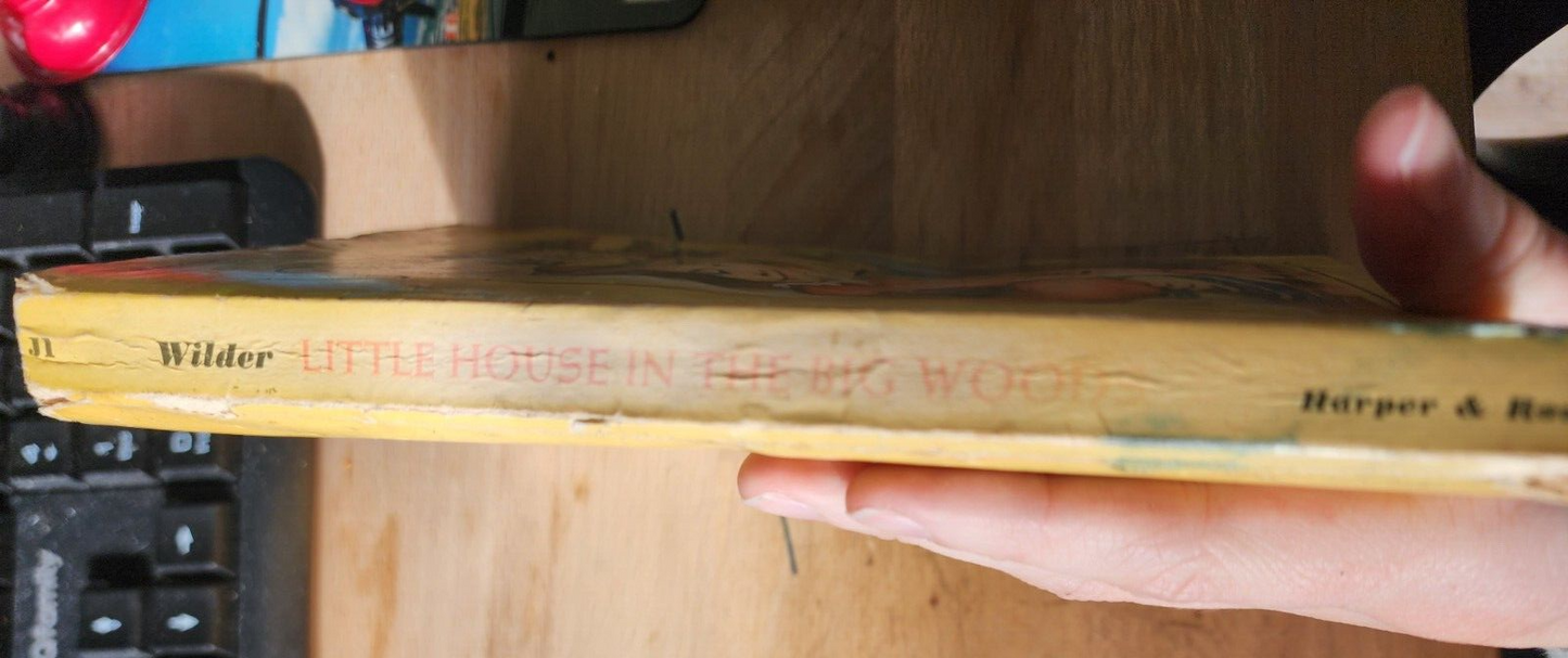 Little House In The Big Woods Laura Ingalls Wilder Paperback 1971