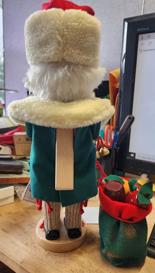 STEINBACH NUTCRACKER BAVARIAN SANTA S1827 SIGNED