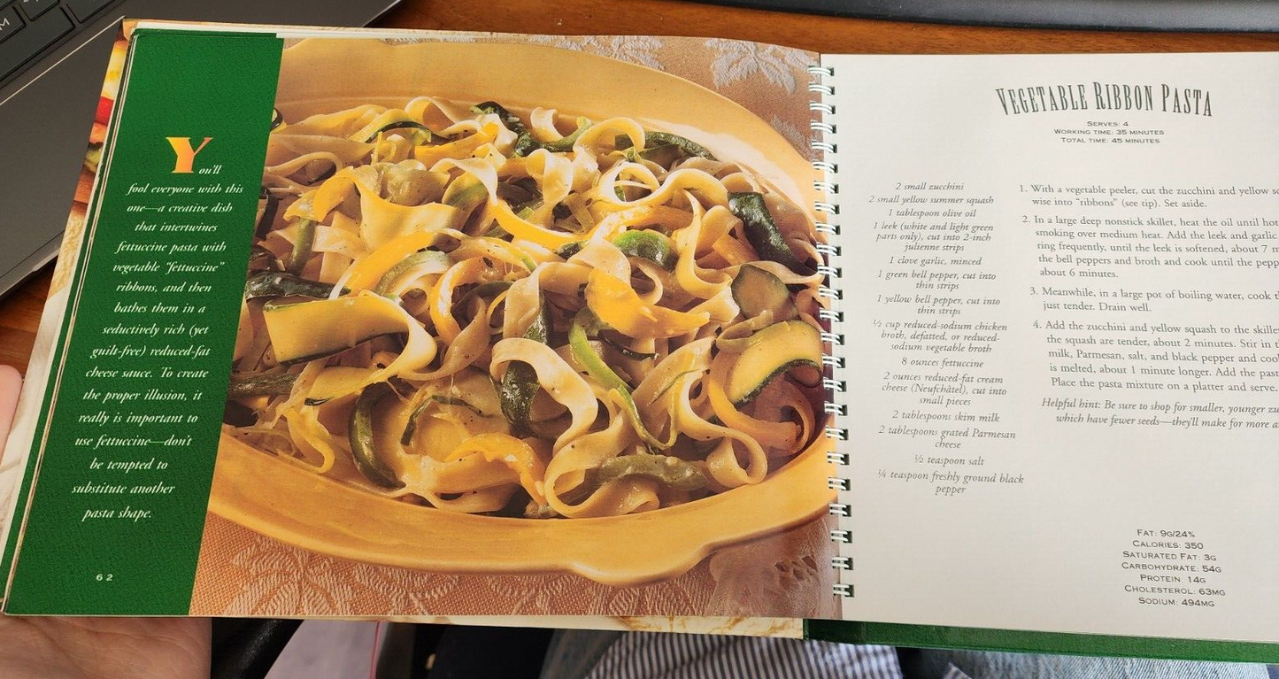 Great Taste-Low Fat: Over 200 Delicious Recipes Under 400 Calories - VG