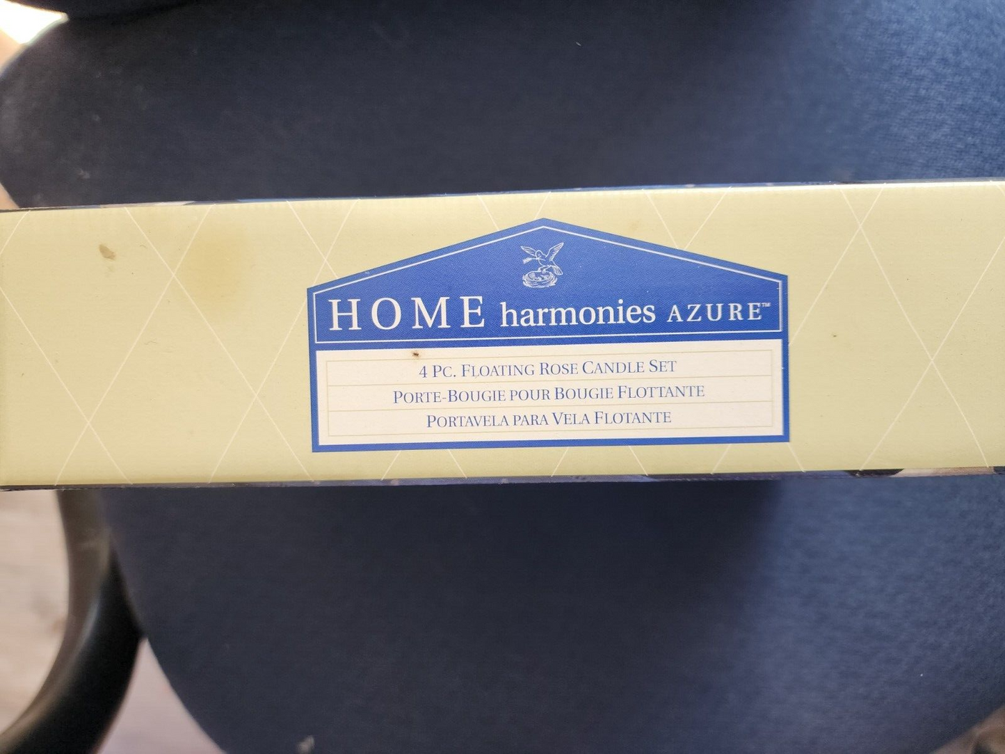 Home harmonies Azure Floating Rose Candle set NEW!