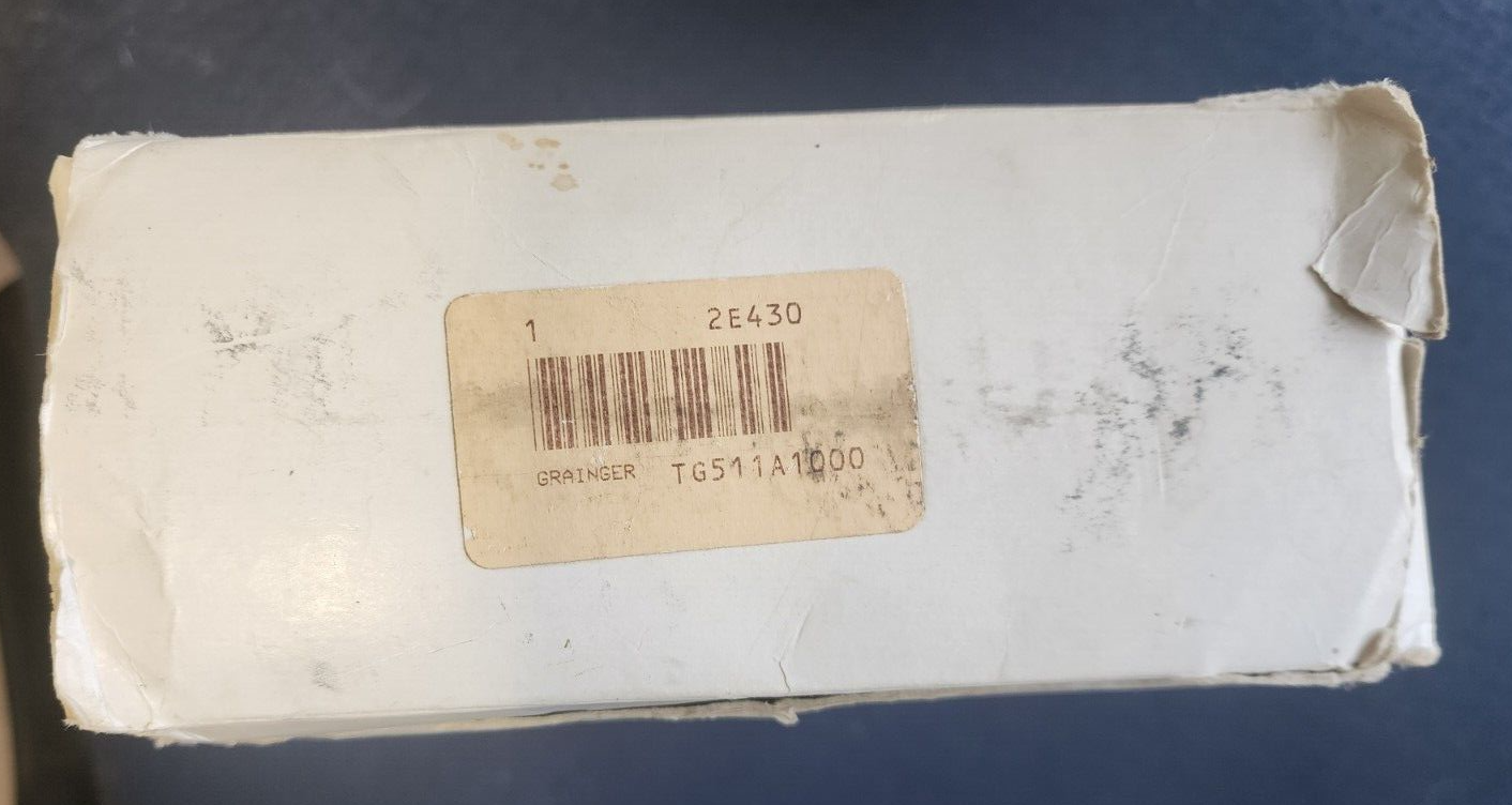 New w/ box Honeywell TG511A 1000 Versaguard Universal Thermostat Guard