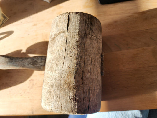 Mallet, Vtg Woodworkers / Wood Carvers Wooden Mallet