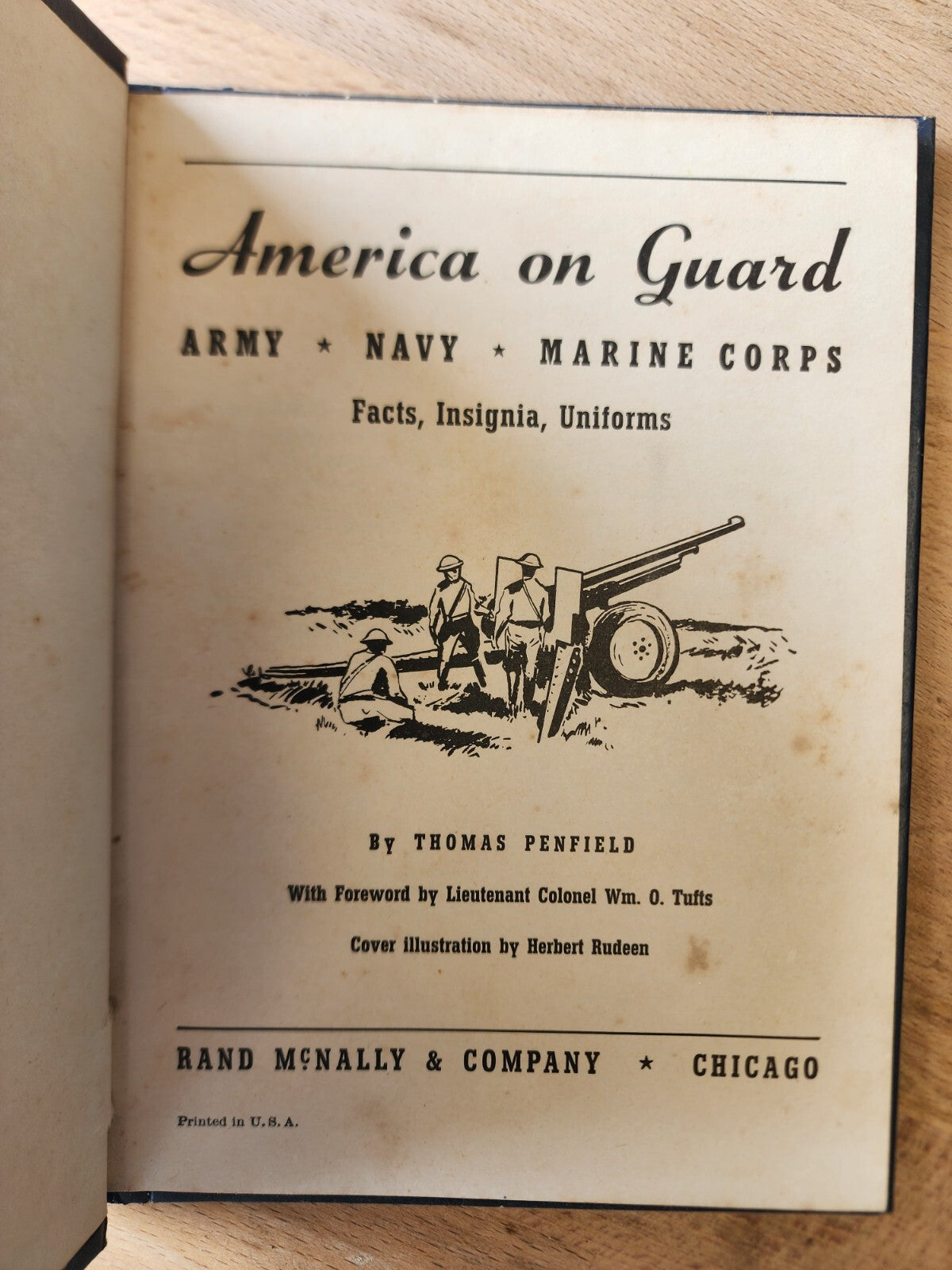 America on Guard Army Navy Marine Corps Facts Insignia & Uniforms 1941