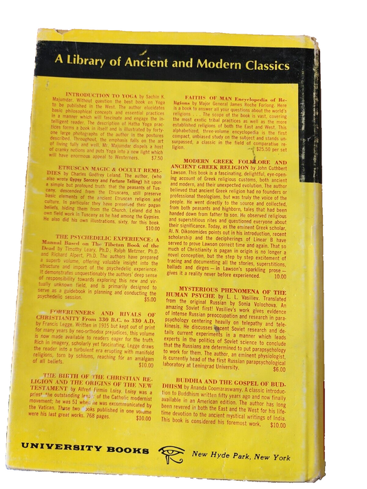 1975 Hardcover I Ching Book of Changes - Translated by James Legge