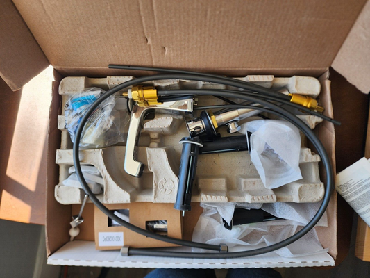 Delta 3564MPUDST Ashlyn 8 in. Two Handle Widespread Lavatory Faucet Metal Drain