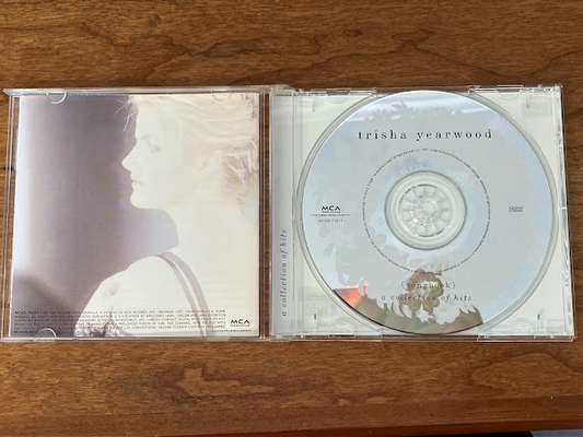 CD - Trisha Yearwood: a collection of hits {songbook}