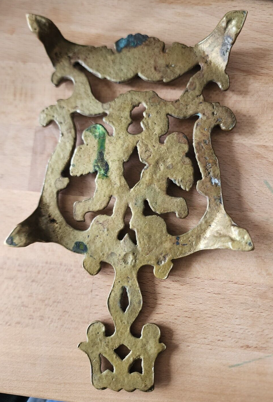 7" Wilton Vintage Brass Cherub Angel Trivet with Feet