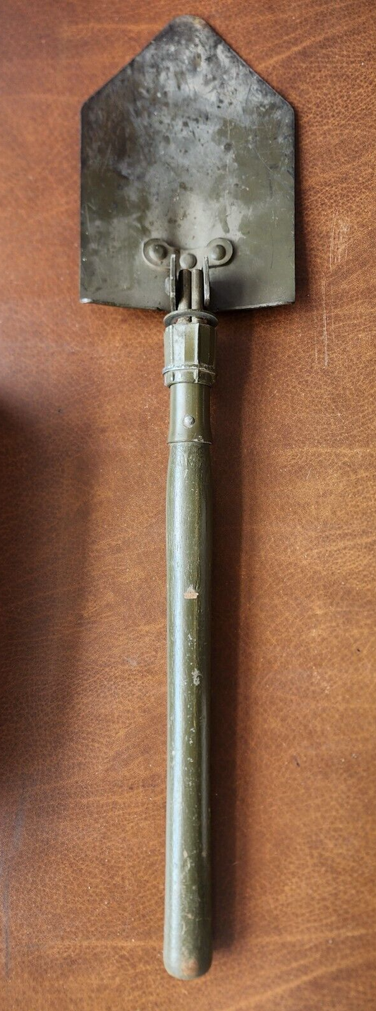 Made in TAIWAN Military Style Green Paint Foldable Trench Shovel Tool