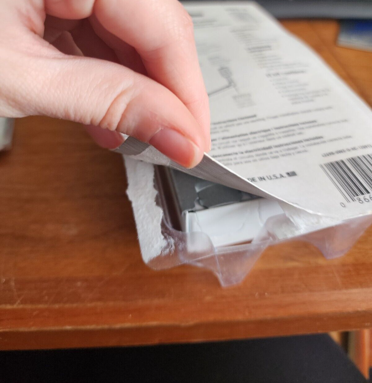 Legrand BW2-D White On-Wall Metal White Outlet Kit NEW