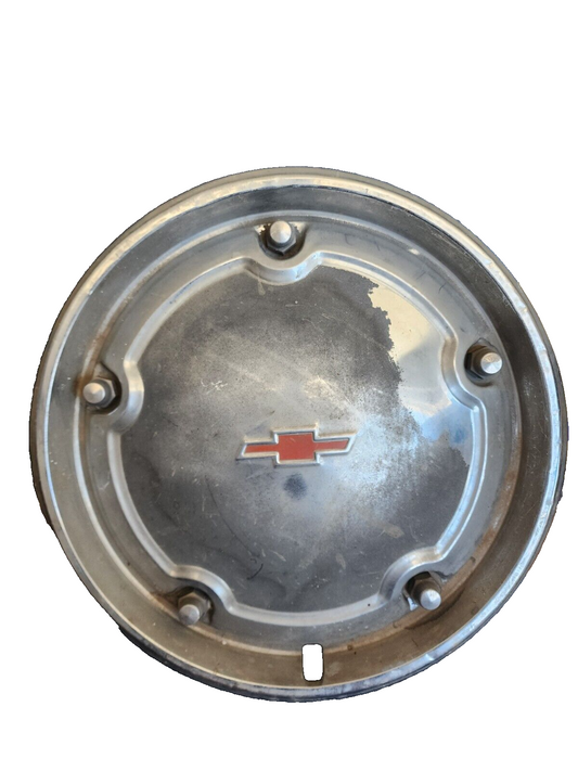 1967-68 CHEVROLET PICKUP TRUCK, SUBURBAN 15" HUBCAP