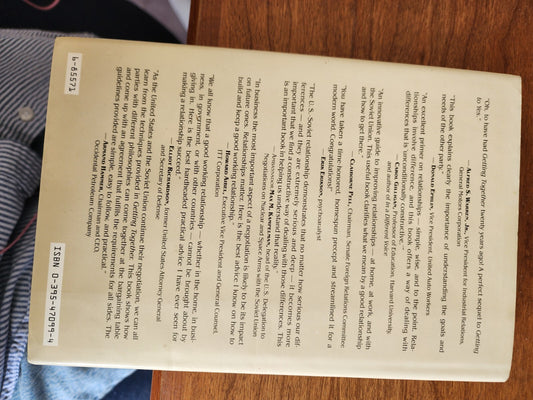 Getting Together : Building a Relationship That Gets to Yes - HC