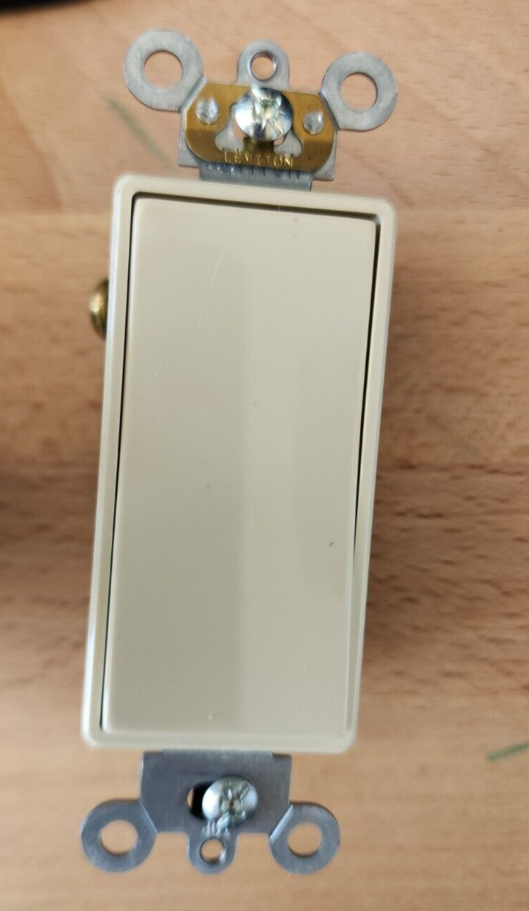 10 Leviton IVORY LIGHTED COMMERCIAL Rocker Light Switches 277V 05621-2I