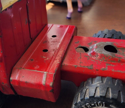 Vintage Tonka Semi Truck Cab Steel Metal & Plastic XR-101 On Tires Red 9.5"