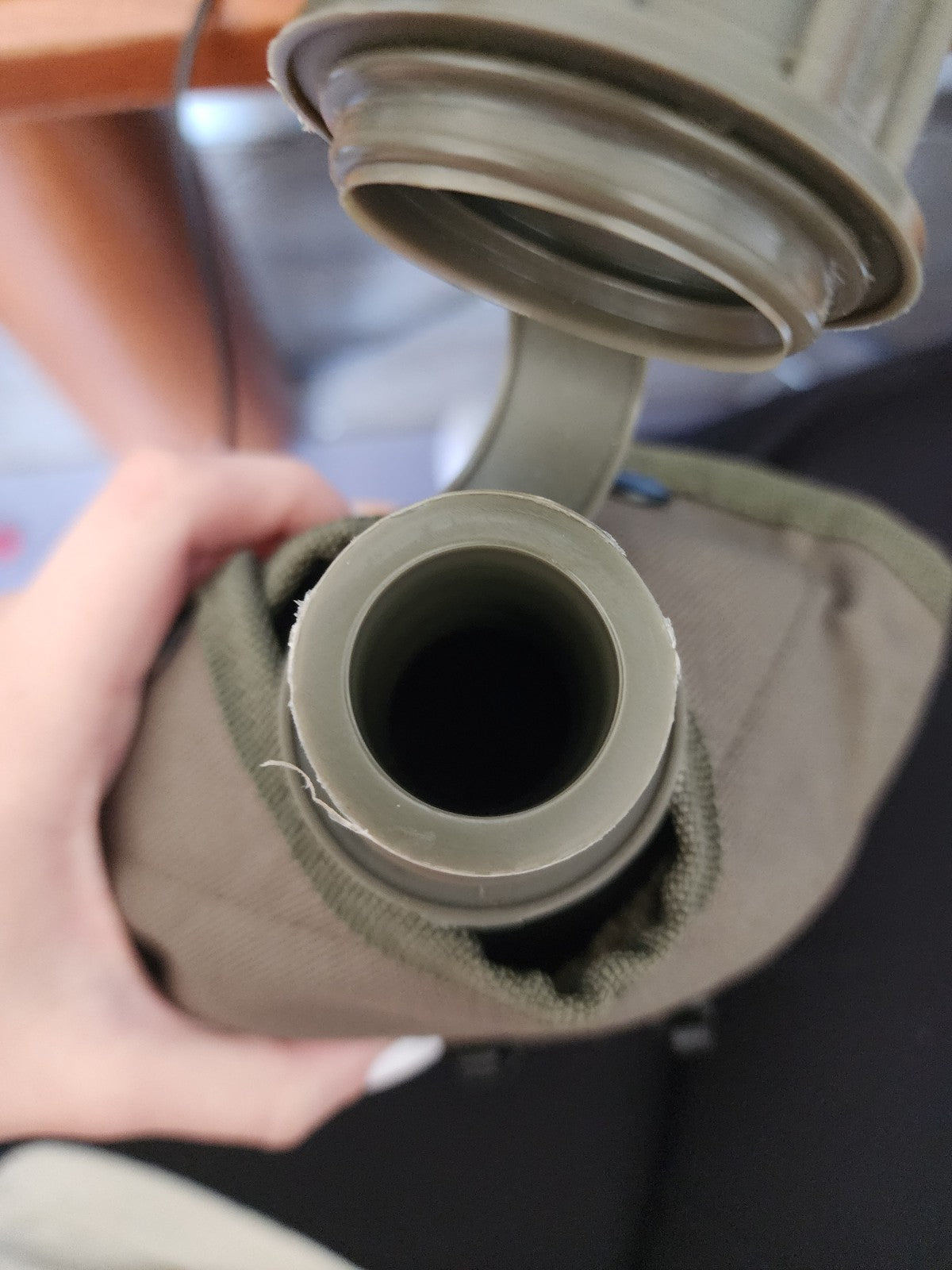 1 Quart Canteen and Cover in Army Green