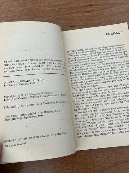 Popular Giant - The Golden Wildcat by Margaret Widdemer