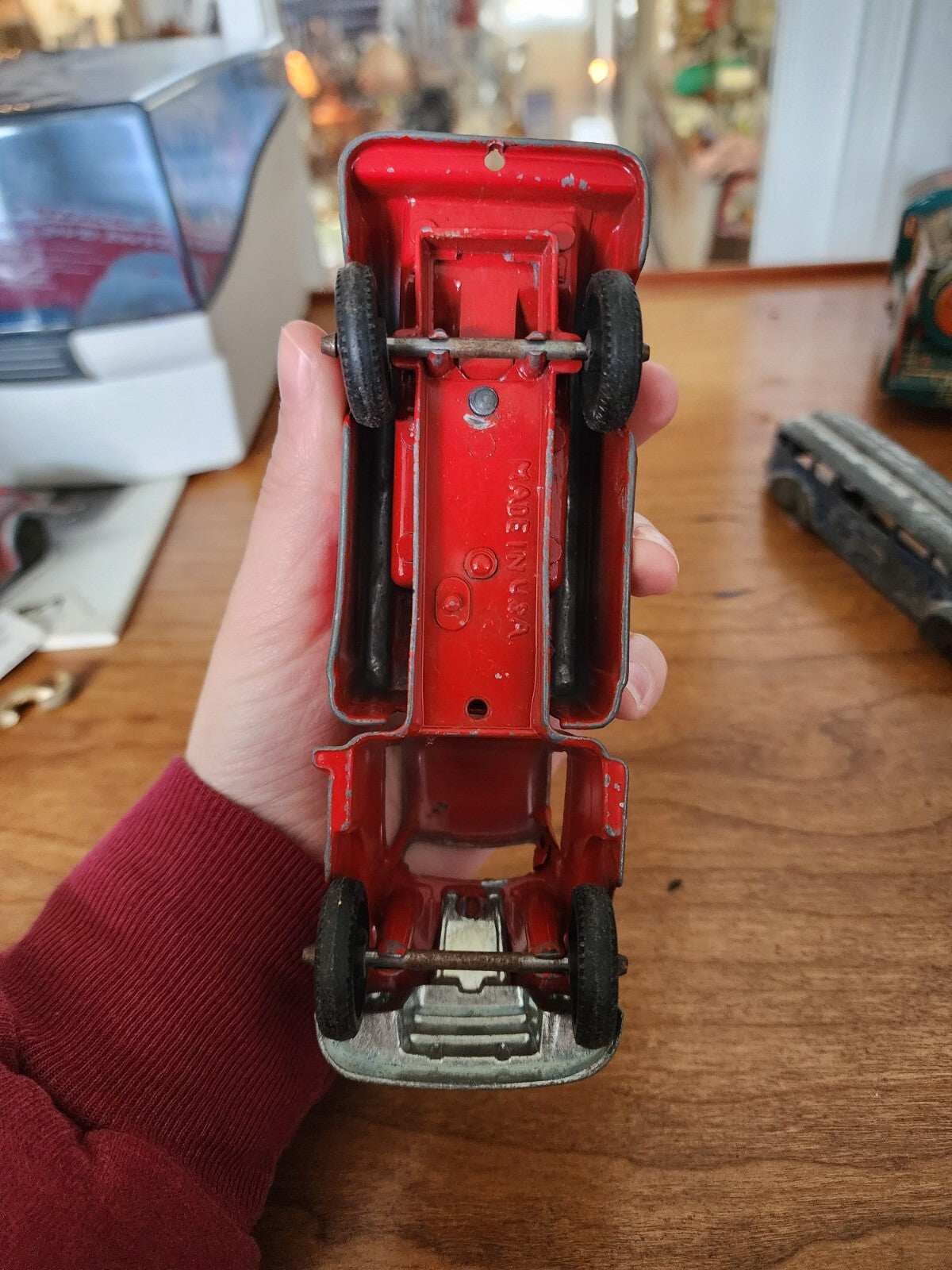 Toy Fire Ladder Red Metal Steel Truck 6-1/4" - USA