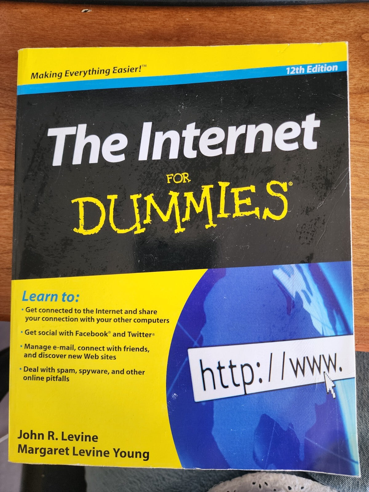 The Internet For Dummies 12th Edition by John Levine & Margaret Young