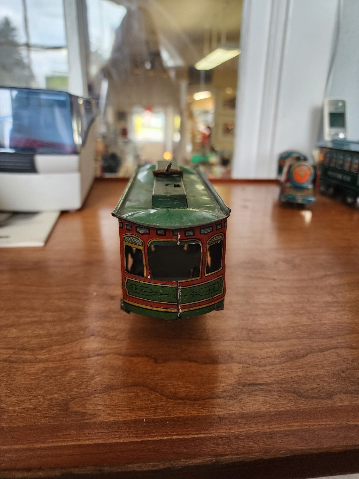Broadway 270 Clockwork Tin Trolley Car 3" x 1-1/2"