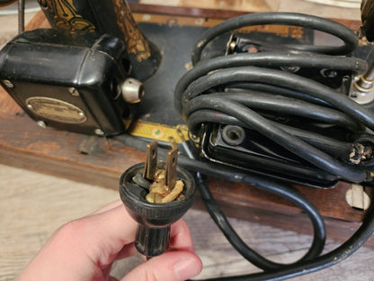 Priscilla Sewing Machine Model 30388 - With Wooden Case & Pedal