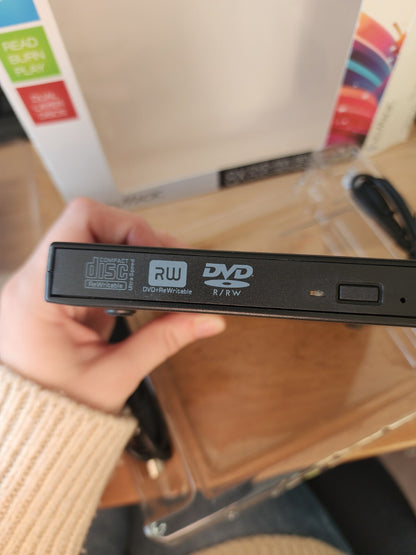 I /O Magic 8X DVD RW Drive Slim Portable USB 2.0 Rewritable VG