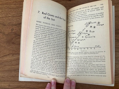 Pelican Books - Mathematician's Delight/The Birth and Death of the Sun-lot of 2