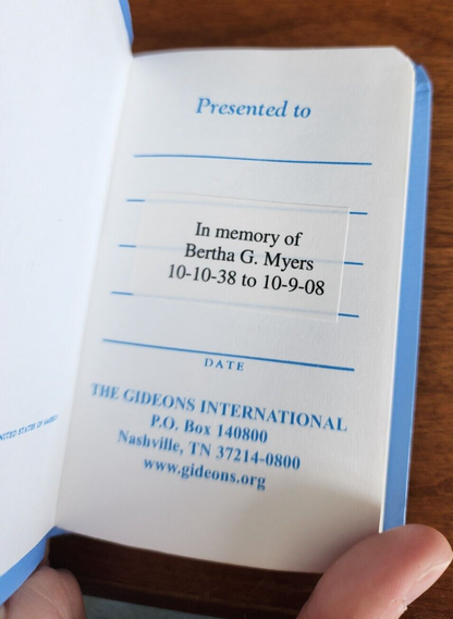 Gideons Blue English New Testament Psalms Proverbs ESV Pocket Bible