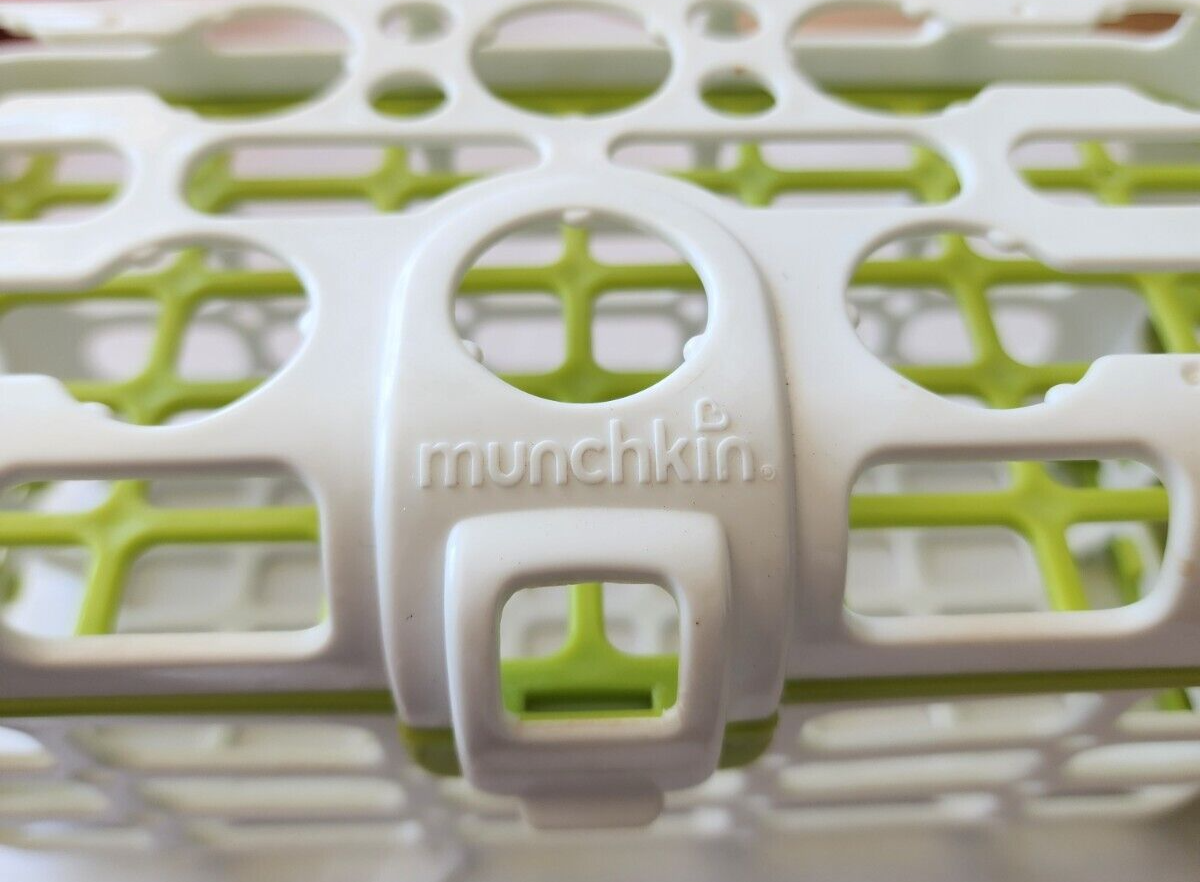 Munchkin High Capacity Dishwasher Basket, Green
