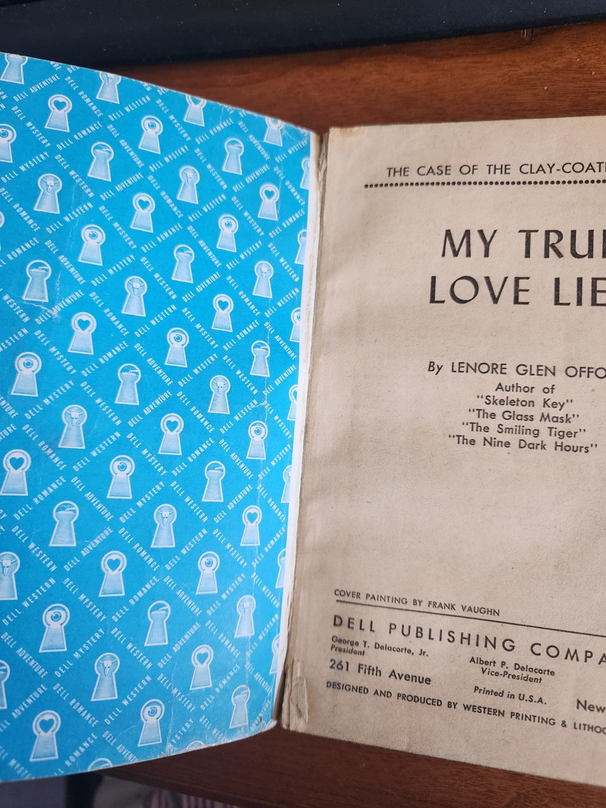 My True Love Lies by Lenore Glen Offord Dell #476
