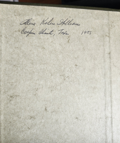 The Living Bible Paraphrased - Kenneth N. Taylor