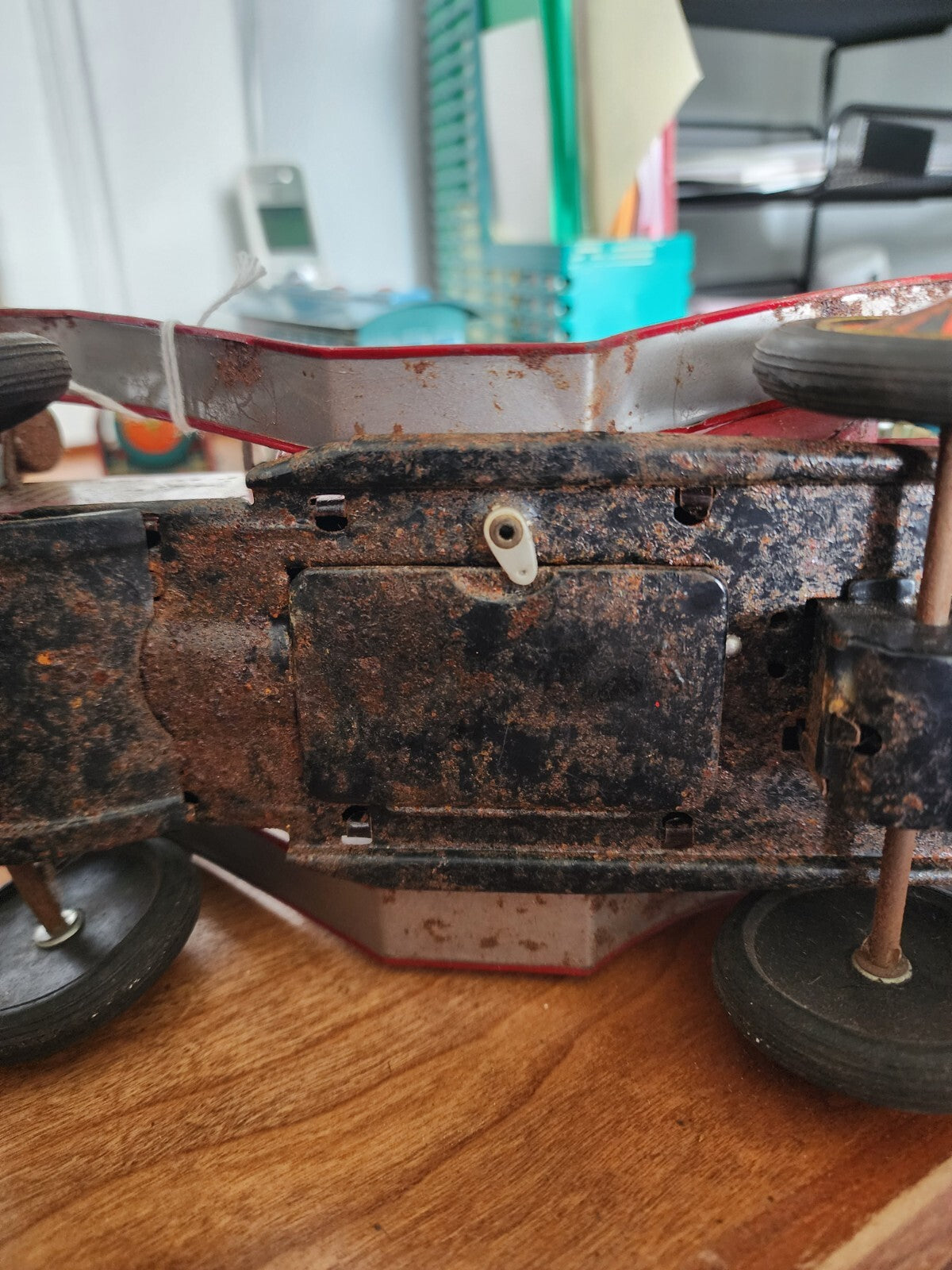 Vtg 1950s Battery Operated Tin Toy Trademark Y Japan Grand-Pa Car