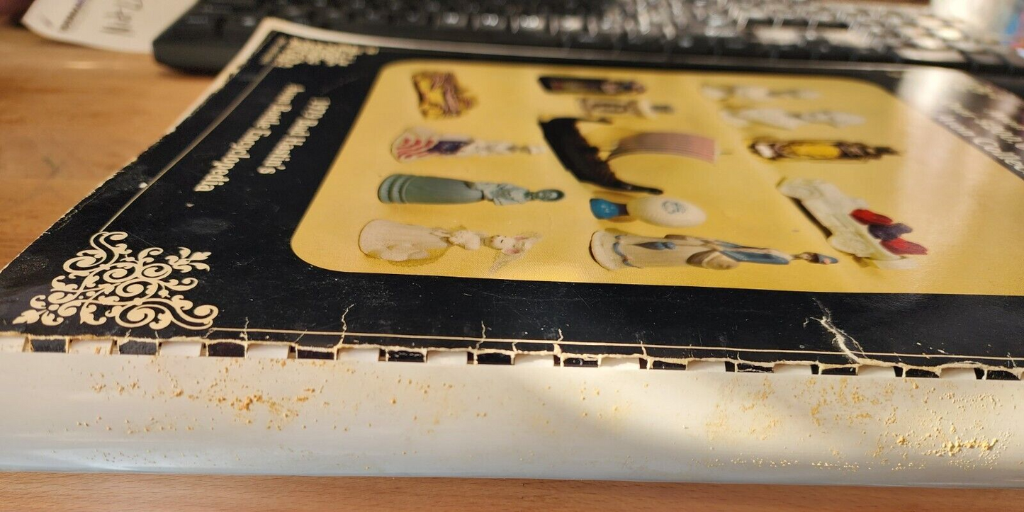 Bud Hastin's Avon Bottle Encyclopedia - 1979 - ACCEPTABLE