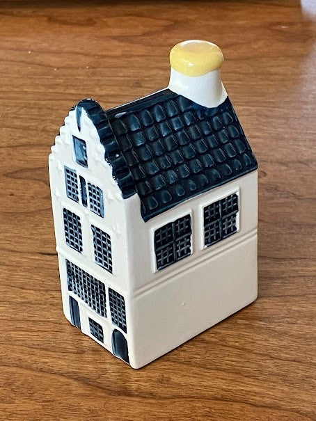 KLM BOLS Delft Blue House #50 - Empty
