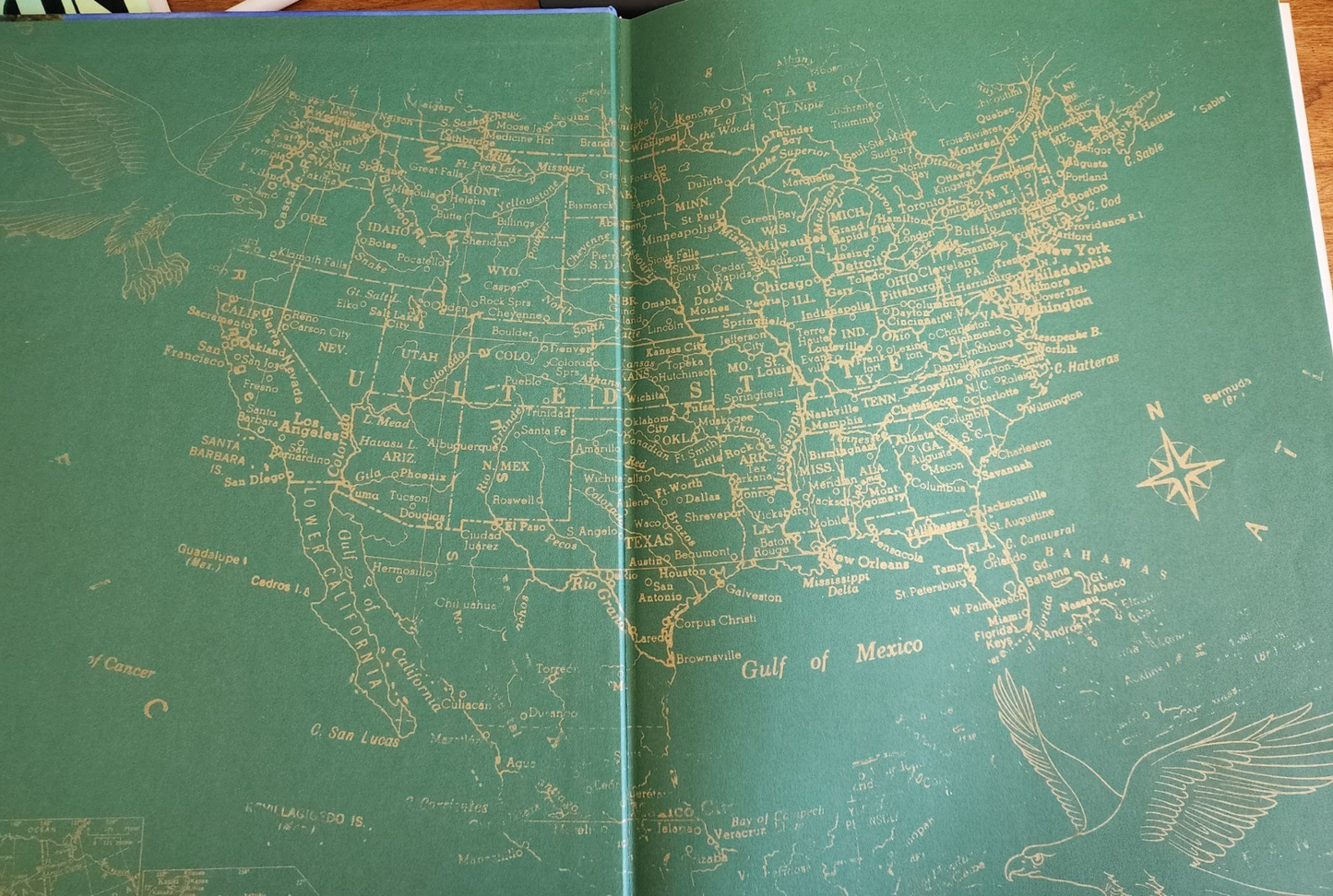 America the Majestic Pictorial Cookbook - HC By Tarpstra, Jon