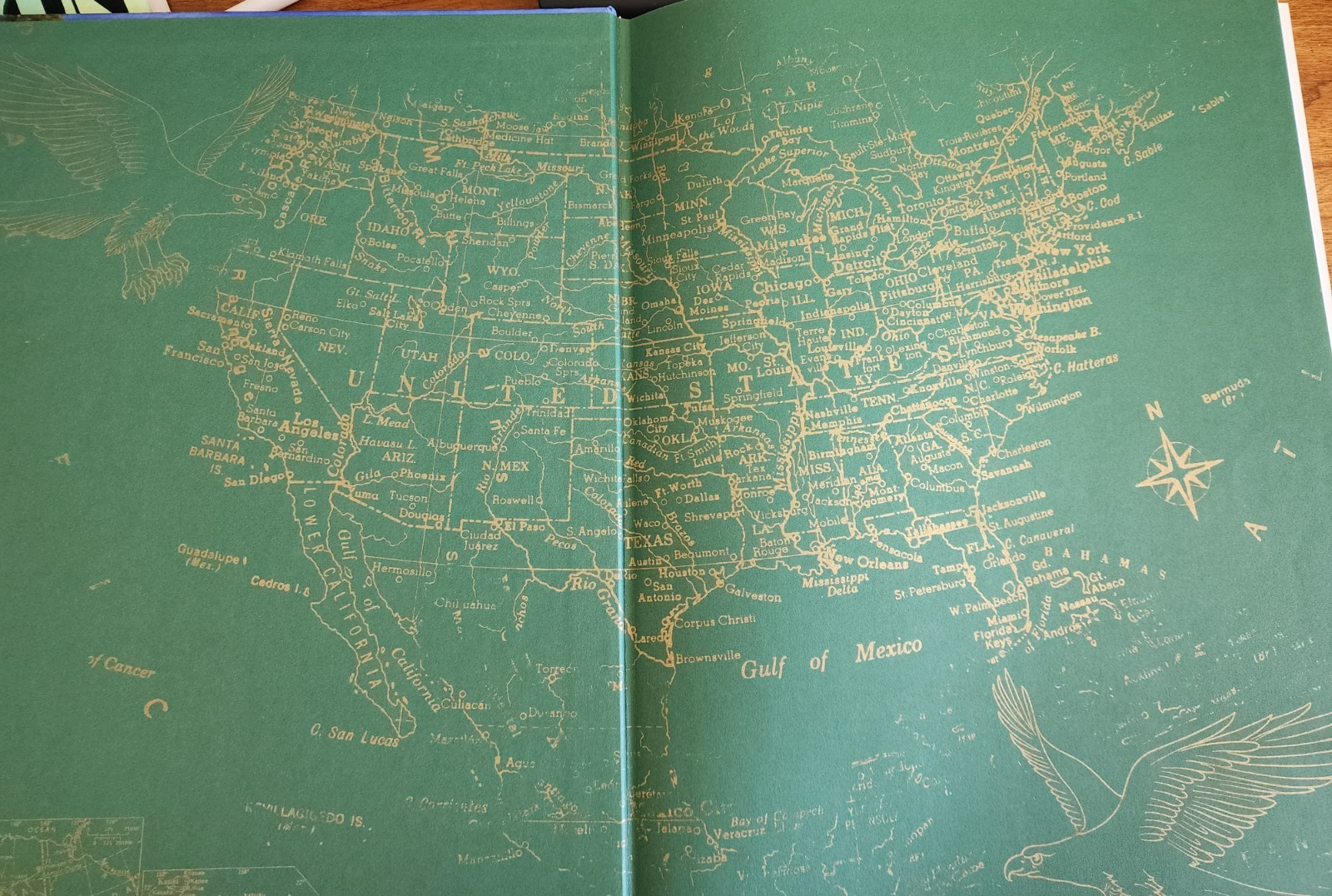 America the Majestic Pictorial Cookbook - HC By Tarpstra, Jon