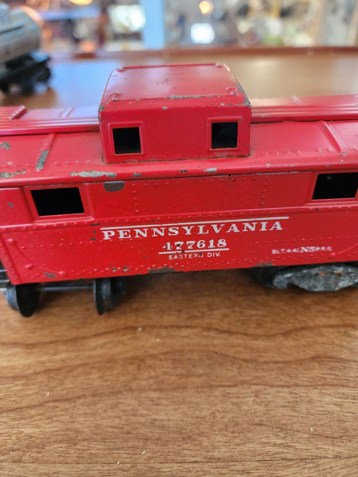 Vtg #2472 Lionel O Gauge Pennsylvania All Metal Caboose