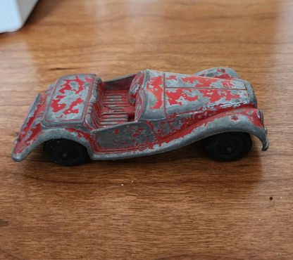 TootsieToy Red Diecast Classic Toy Car Chicago 24