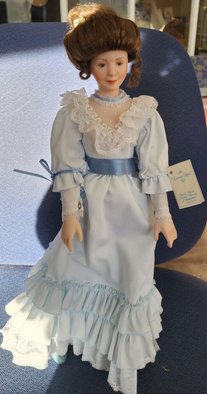 Loving Steps Sandra Kuck's Precious Moments Of Motherhood