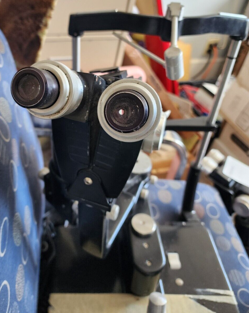 American Optical 11580 AO Slit Lamp