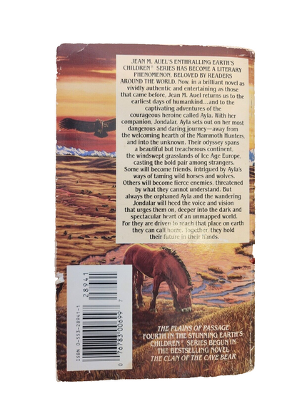 The Plains of Passage, Jean M. Auel Bantam Paperback 1991