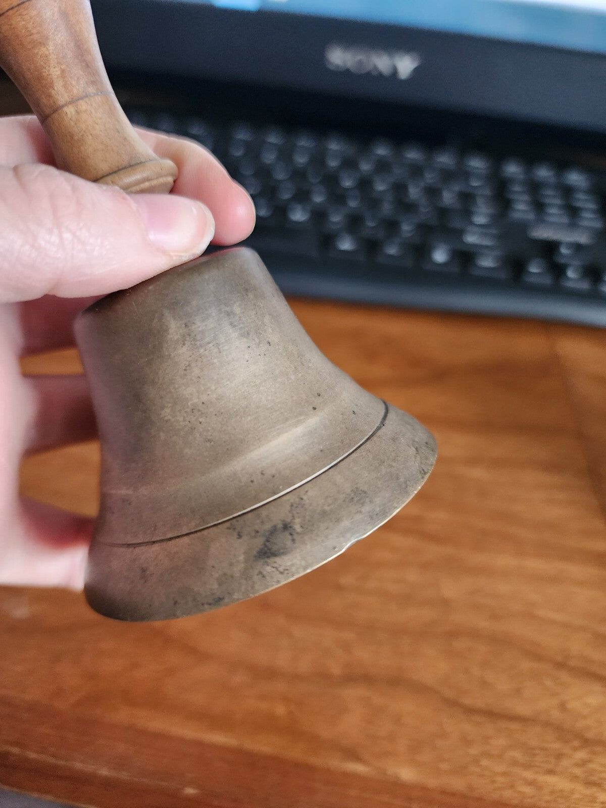 Vtg 6" Dinner Teachers Brass Bell with Wood Handle