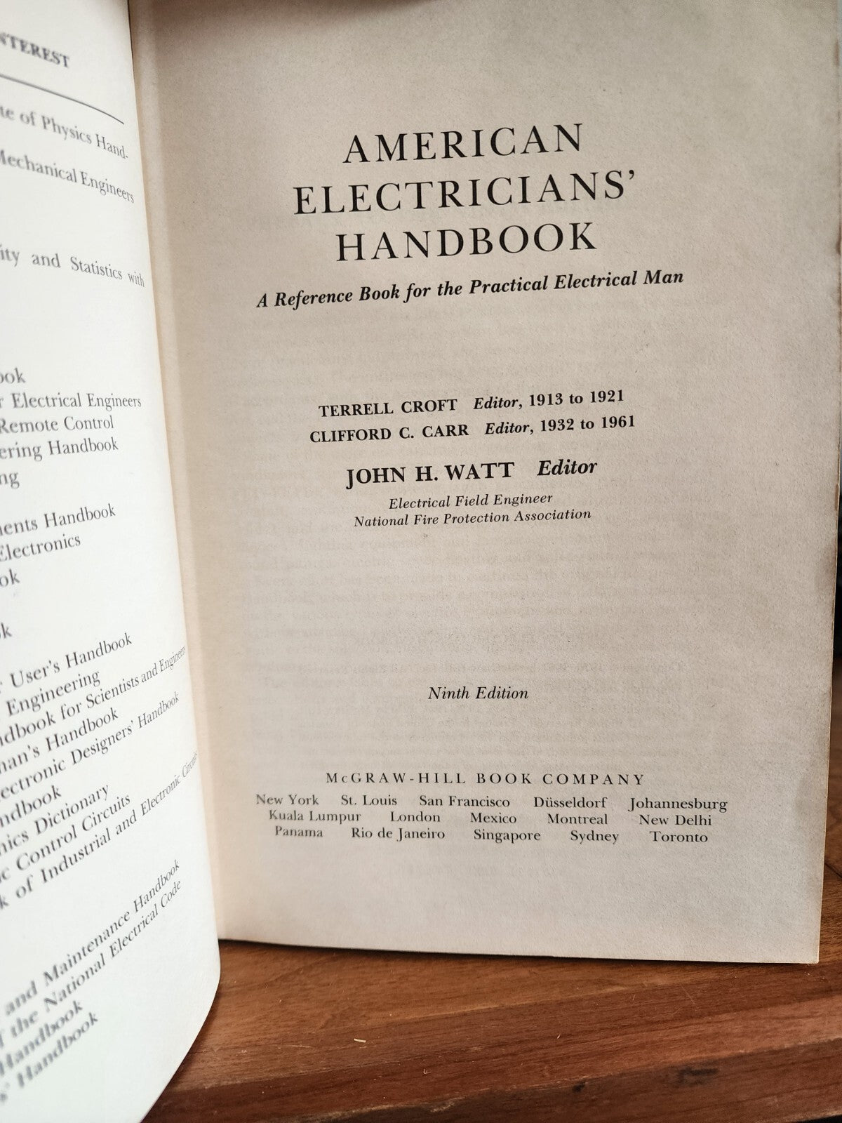 Vtg American Electricians Handbook - 9th Edition by Croft Carr and Watt
