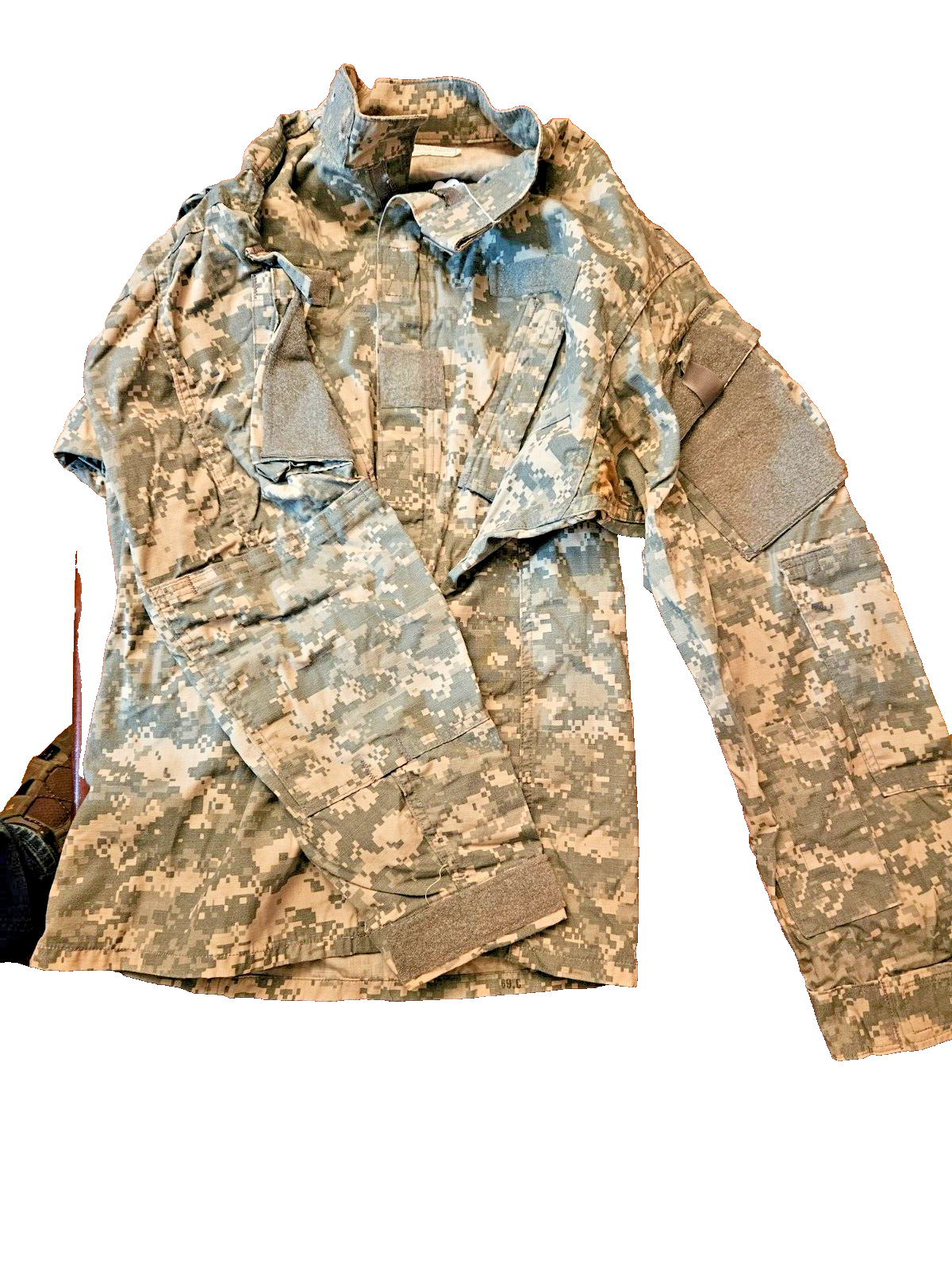 US ARMY CAMO FIELD JACKET SIZE MEDIUM REGULAR