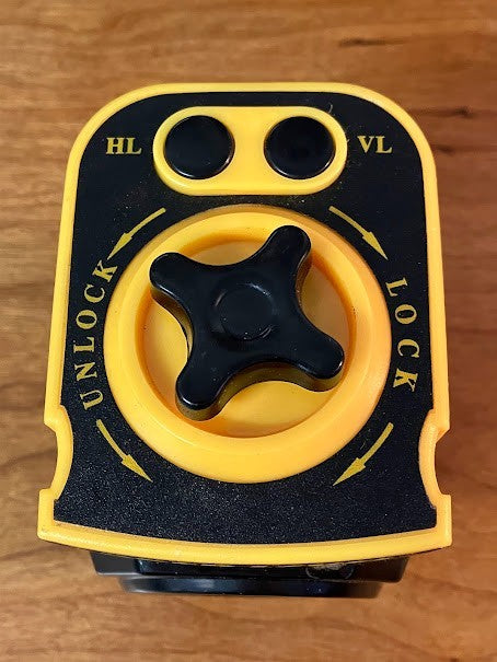 Laser Level with Tripod - UNTESTED