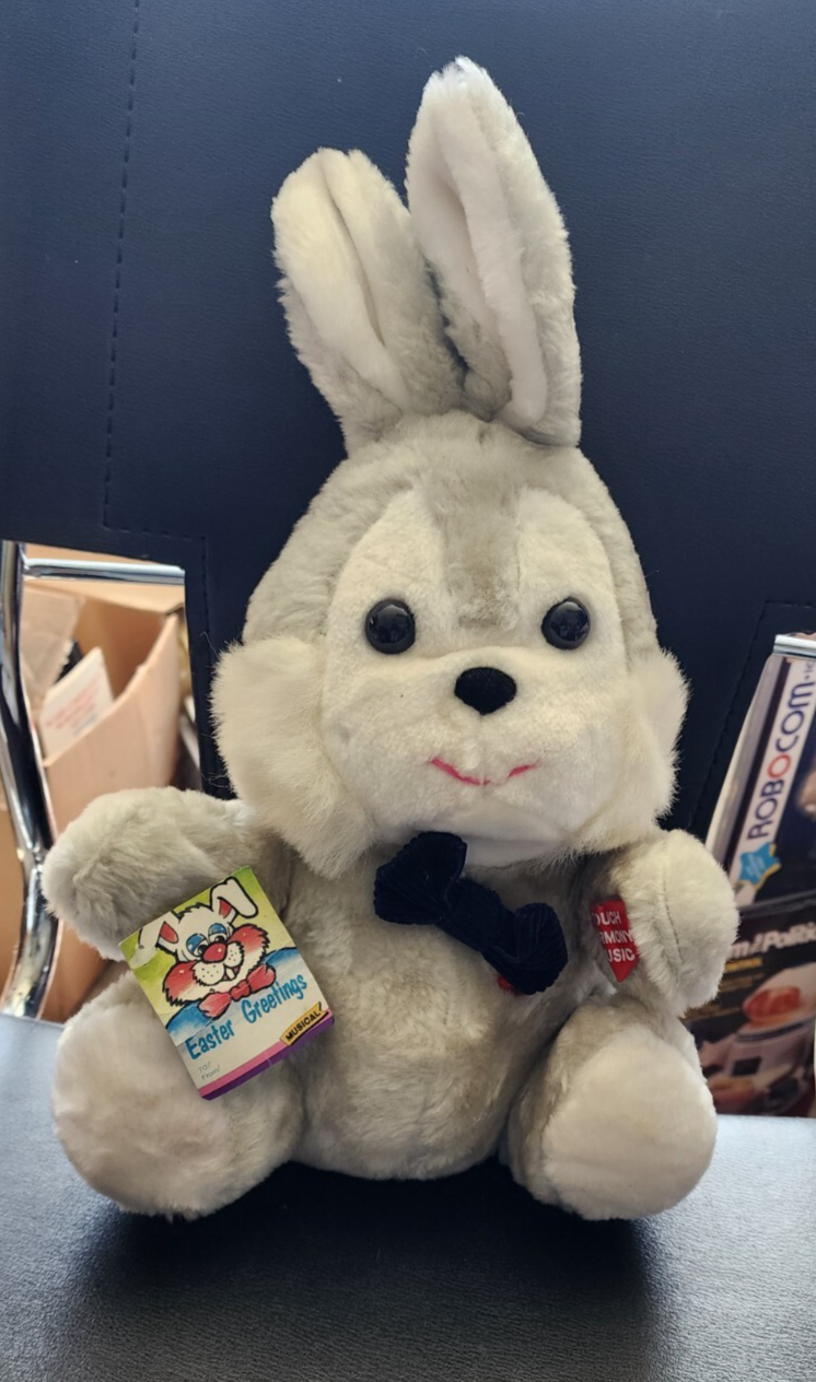 Vintage Musical Light Up Easter Bunny 1986