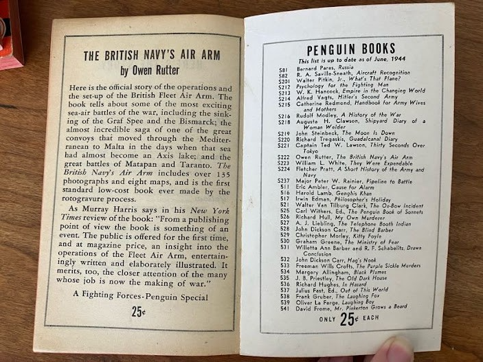 Penguin Books - Pipeline to Battle by Major Peter W. Rainier