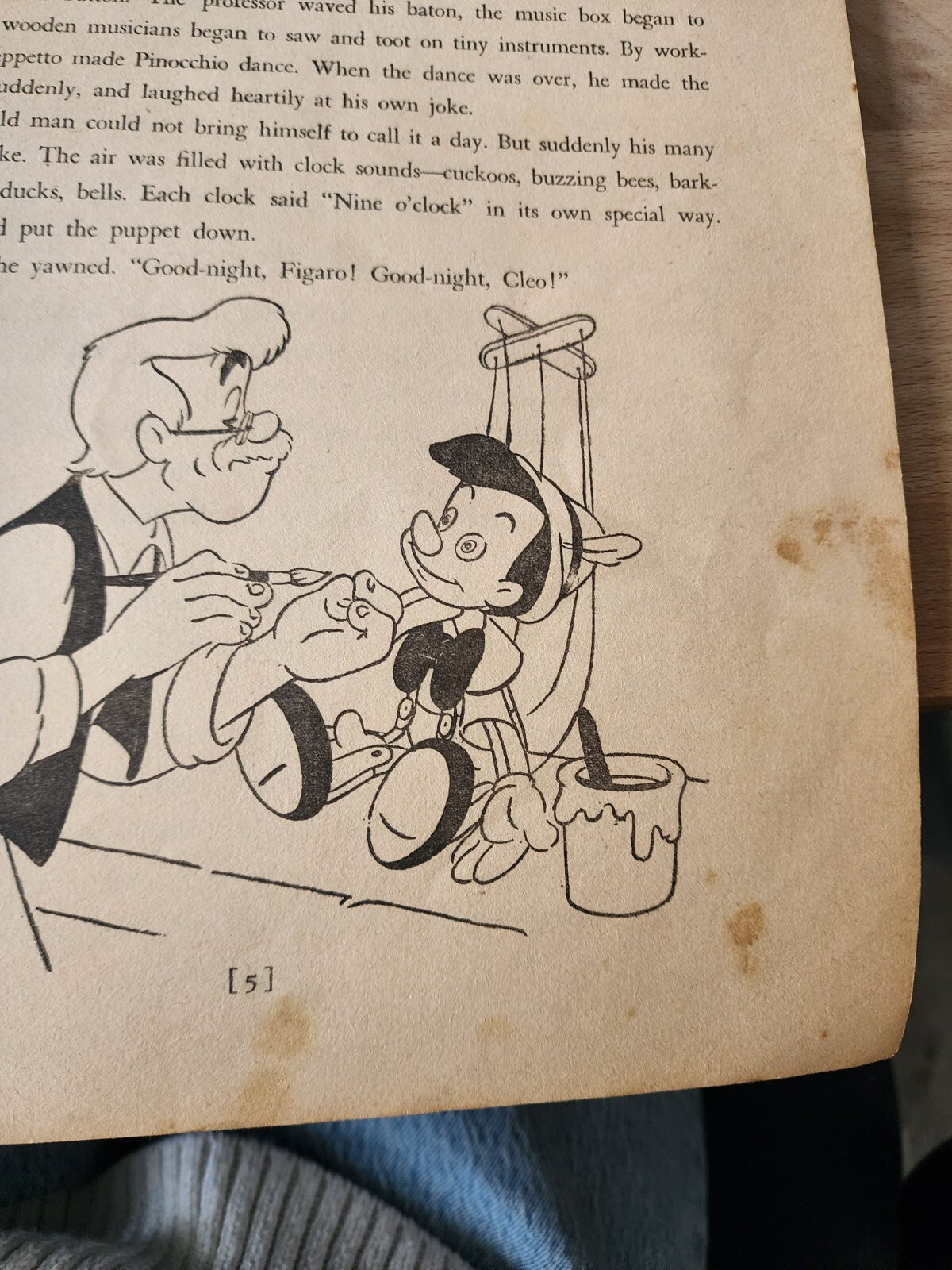 Vintage 1939 Walt Disney's Pinocchio Paperback Story Book