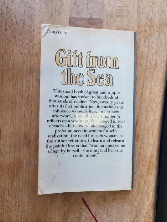 Gift from the Sea - Paperback By Lindbergh, Anne Morrow - Good