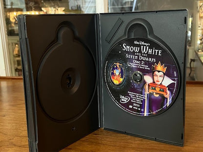 Movie: Snow White and the Seven Dwarfs - (Disney Special Platinum Edition)